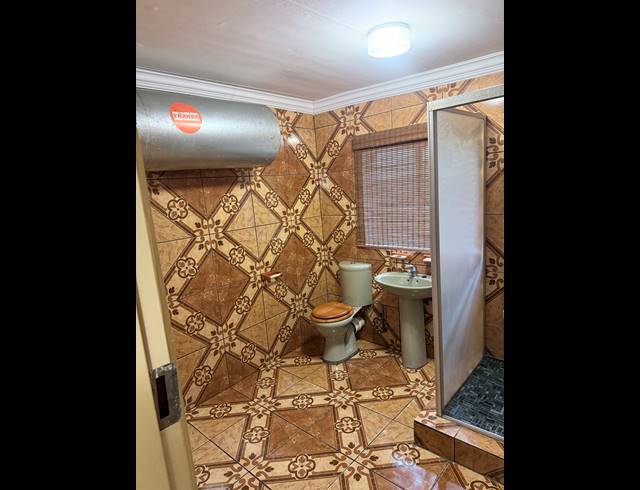 1 bed property to rent in ELOFFSDAL